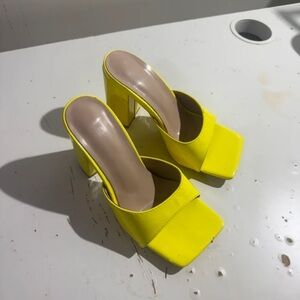MISSLOOK Yellow Open-Toe Mules